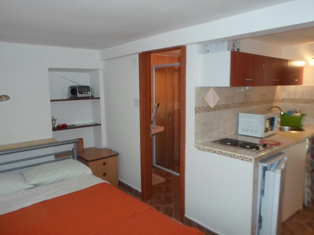 Apartment Ivanka -Krok Baška Eksteriør bilde